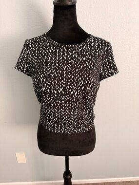 Black and white pattern blouse